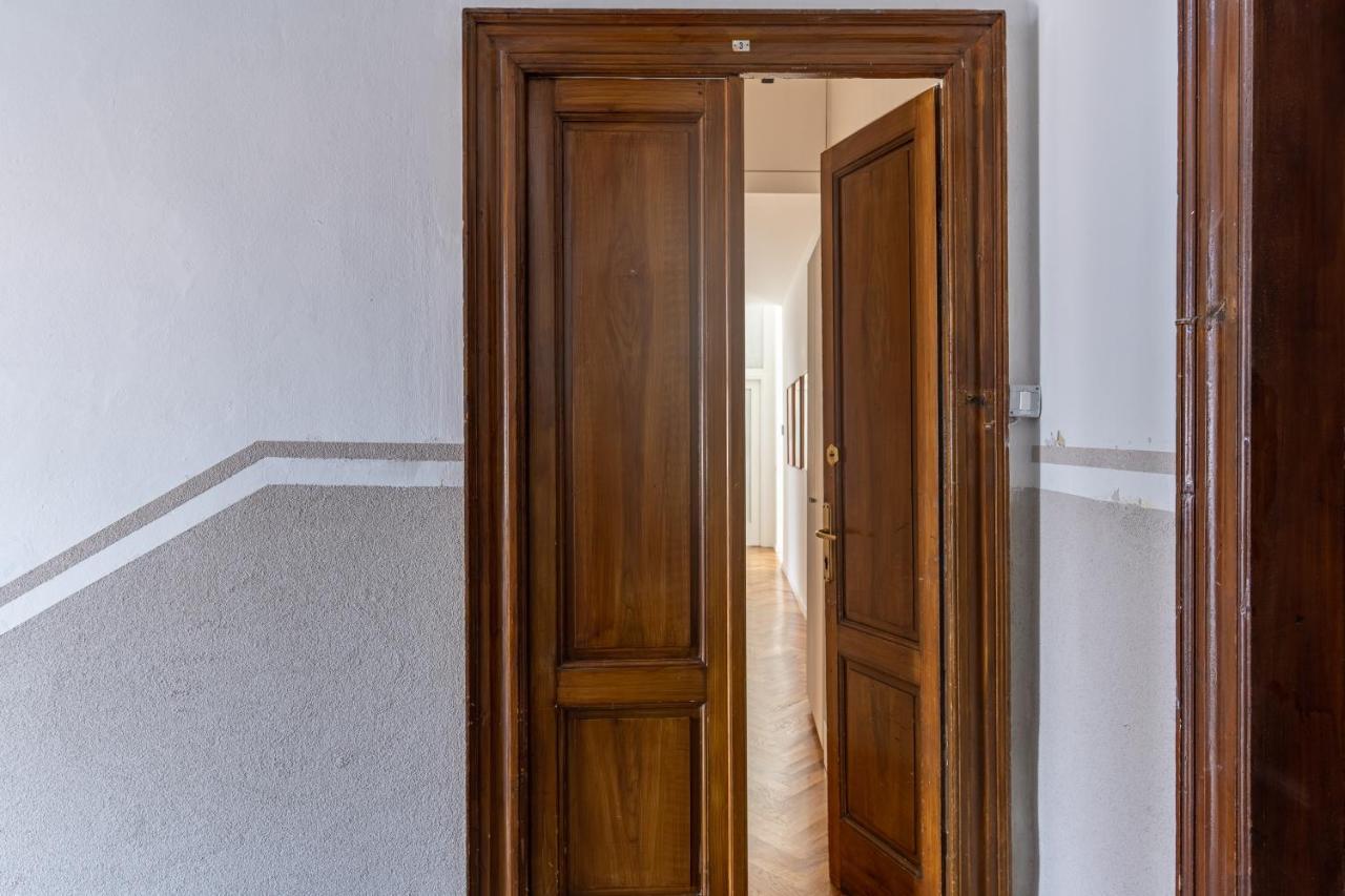 Lago Design Guest House - Como Center Екстериор снимка